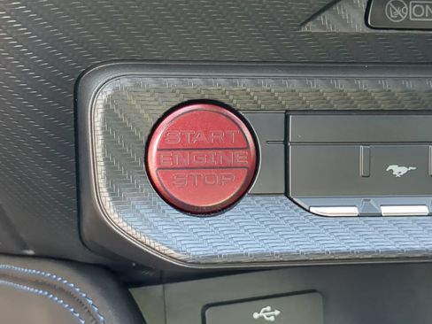 Used 2025 Ford Mustang Dark Horse RWD image 66
