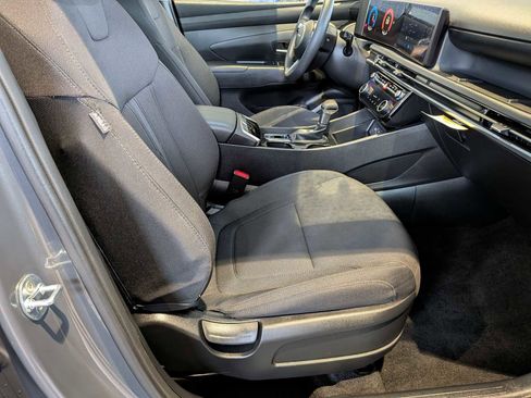 Used 2026 Hyundai Tucson SEL FWD image 19