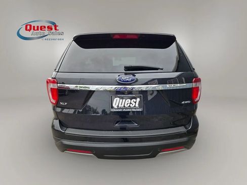Used 2019 Ford Explorer XLT w/ Equipment Group 202A AWD/4WD image 7
