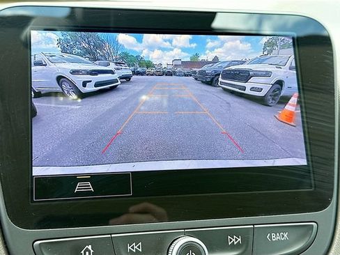 Used 2024 Chevrolet Malibu LT FWD image 15