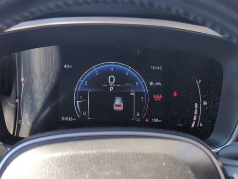 Certified 2024 Toyota Corolla Cross XLE image 21