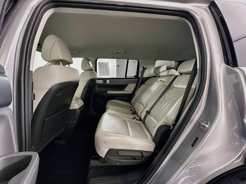 Used 2026 Hyundai Santa Fe SEL FWD image 28