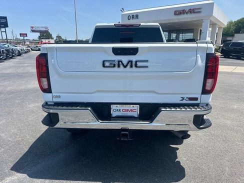 Used 2024 GMC Sierra 2500 SLE w/ SLE Value Package; AWD/4WD image 4