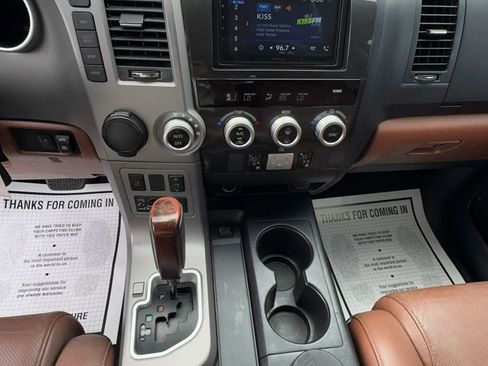 Used 2014 Toyota Sequoia Platinum RWD image 15