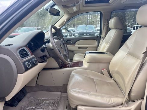 Used 2012 Chevrolet Tahoe LTZ image 10