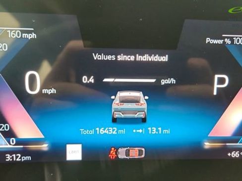 Used 2025 BMW X2 xDrive28i AWD/4WD image 39