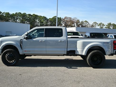 Used 2026 Ford F450 Platinum image 10