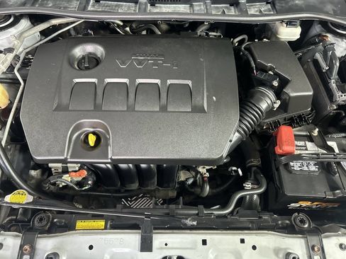 Used 2013 Toyota Corolla LE FWD image 11
