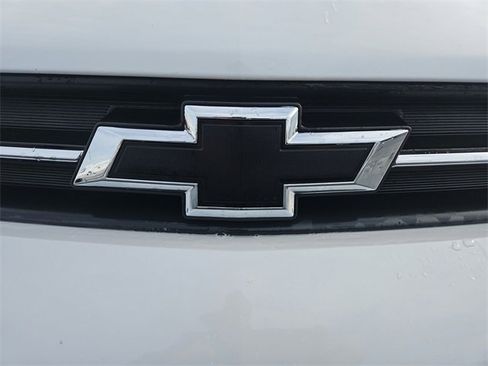 Certified 2022 Chevrolet Trax LT w/ Driver Confidence Package image 29