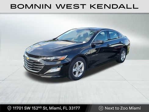 Used 2024 Chevrolet Malibu LS image 3