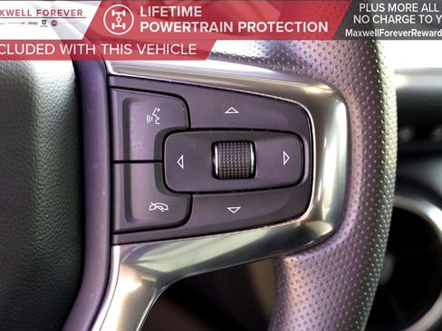 Used 2023 Chevrolet Blazer LT w/ LPO, Black Grille Bar Package image 17