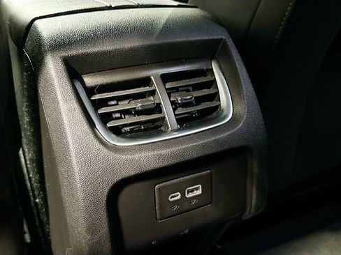 Used 2021 Chevrolet Blazer LT FWD image 22