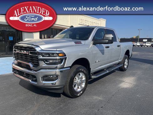 Used 2026 RAM 2500 Big Horn AWD/4WD image 1