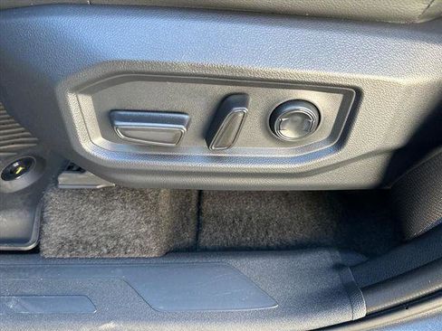 Certified 2026 Toyota Tundra Limited AWD/4WD image 16