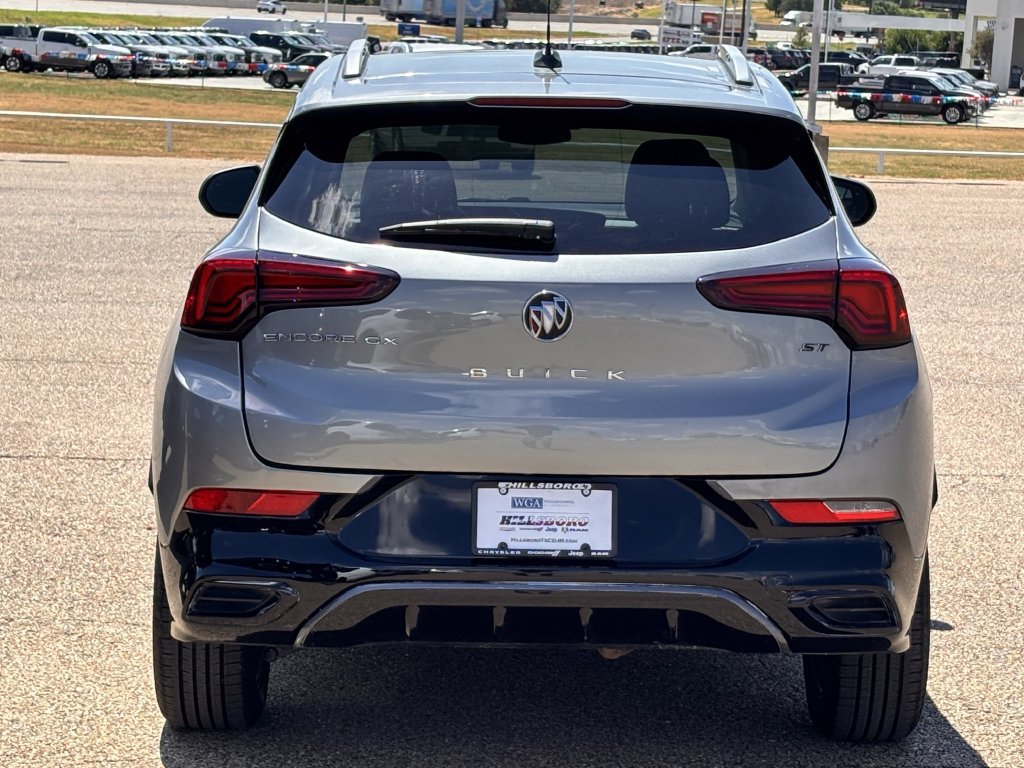 Used 2024 Buick Encore GX Sport Touring AWD/4WD image 6