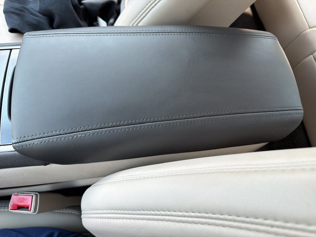 Used 2019 Lincoln MKZ Reserve FWD image 28
