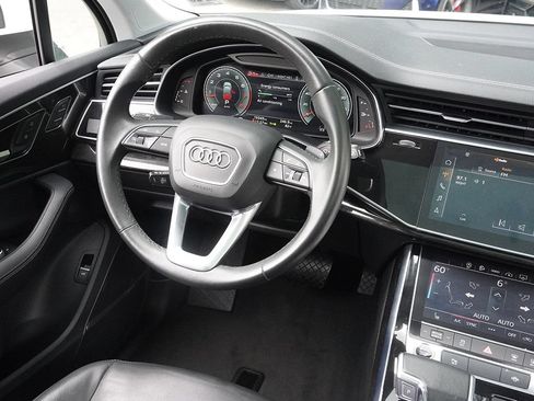Used 2023 Audi Q7 3.0T Premium Plus AWD/4WD image 29