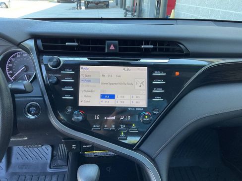 Used 2019 Toyota Camry LE w/ Audio Package FWD image 19