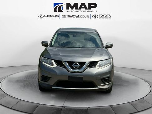 Used 2015 Nissan Rogue S AWD/4WD image 8