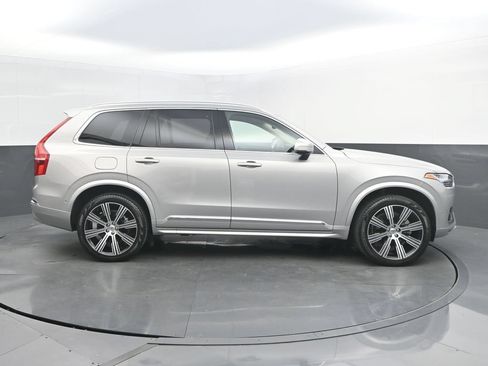Certified 2025 Volvo XC90 B6 Ultra w/ Protection Package AWD/4WD image 8