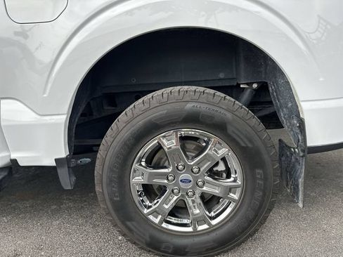 Certified 2022 Ford F150 Lariat AWD/4WD image 10
