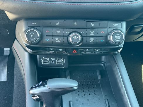 New 2026 Dodge Durango GT image 13