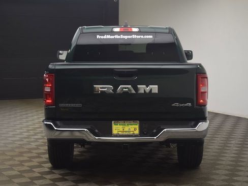 New 2026 RAM 1500 Big Horn AWD/4WD image 14