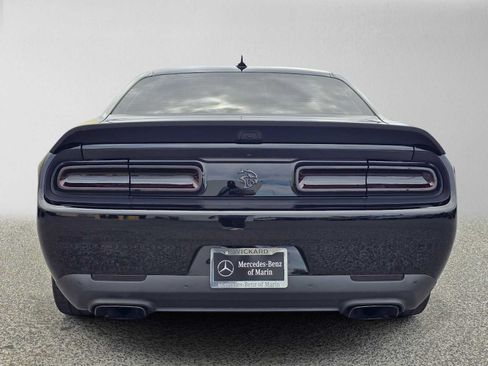 Used 2022 Dodge Challenger SRT Hellcat RWD image 4