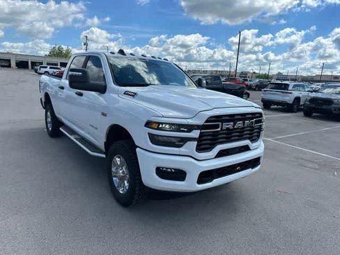 Used 2025 RAM 2500 Big Horn AWD/4WD image 25