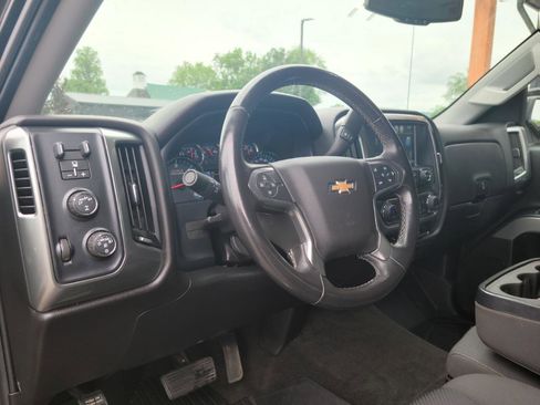 Used 2018 Chevrolet Silverado 1500 LT w/ All Star Edition AWD/4WD image 9