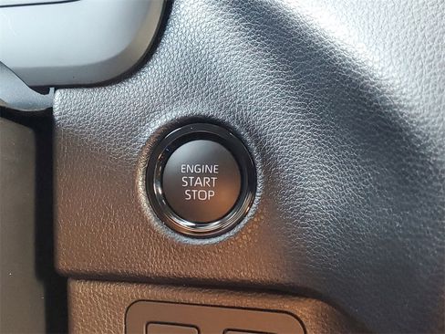 Used 2025 Toyota Tundra SR5 image 27