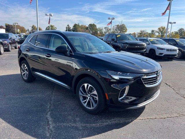 Used 2023 Buick Envision Essence AWD/4WD image 3