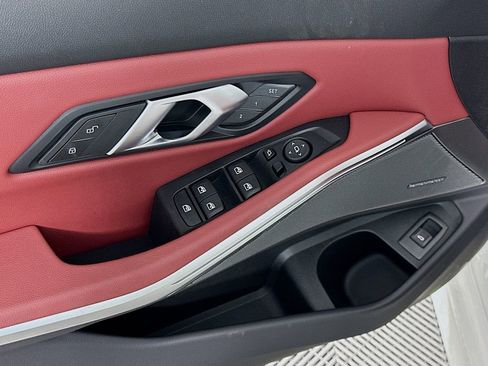 Used 2026 BMW 330i Sedan w/ Premium Package image 20