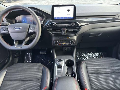 Used 2024 Ford Escape ST-Line Select image 31