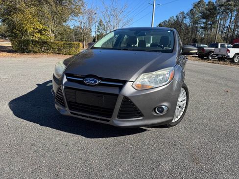 Used 2012 Ford Focus SEL image 28