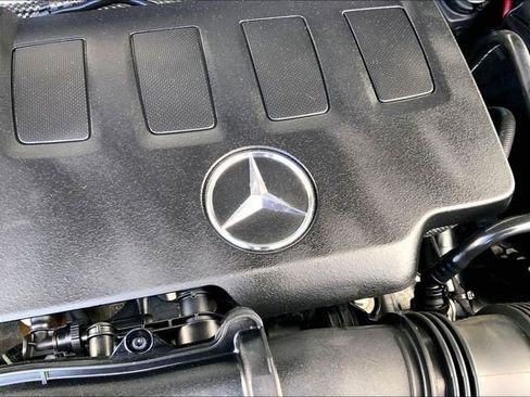 Certified 2023 Mercedes-Benz GLB 250 4MATIC image 29