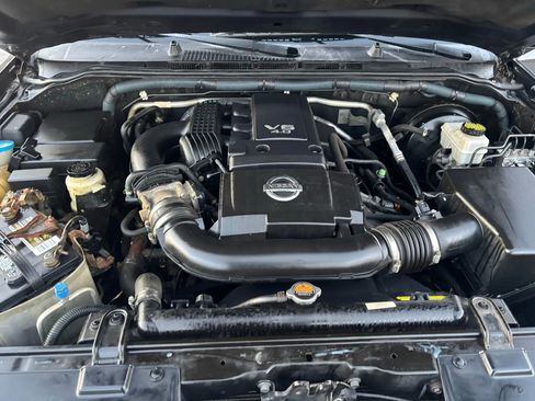 Used 2012 Nissan Pathfinder S image 35