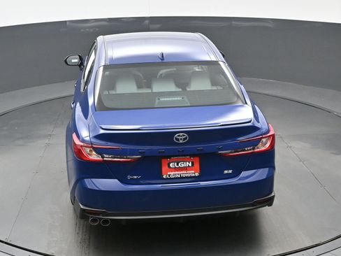 Used 2026 Toyota Camry SE image 39