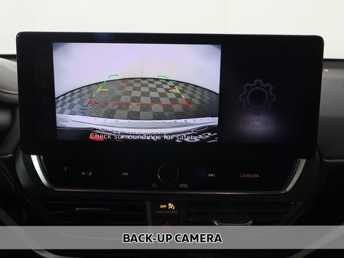Used 2023 Nissan Altima 2.5 SR w/ SR Premium Package FWD image 6