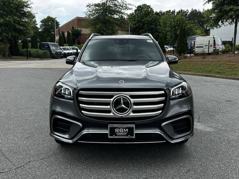 Certified 2025 Mercedes-Benz GLS 450 4MATIC image 3