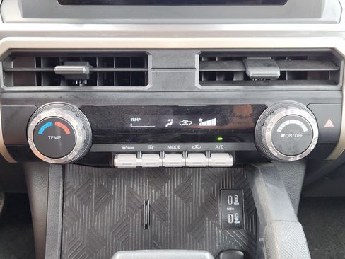 Used 2024 Toyota Tacoma SR5 RWD image 20