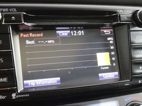 Used 2018 Toyota RAV4 XLE image 35