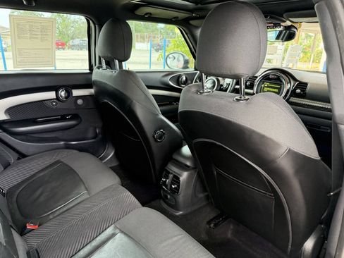 Used 2016 MINI Cooper Clubman FWD image 17