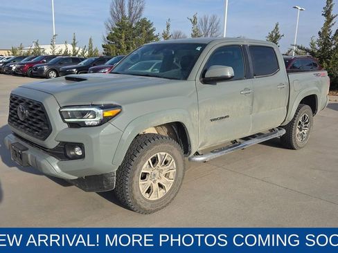 Used 2023 Toyota Tacoma TRD Sport w/ TRD Premium Sport Package image 1