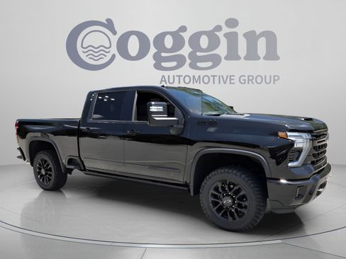 New 2026 Chevrolet Silverado 2500 High Country w/ Midnight Edition AWD/4WD image 7
