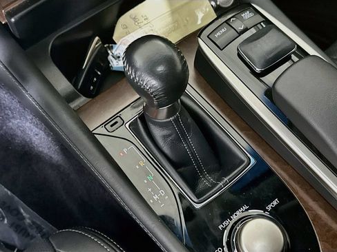 Used 2013 Lexus GS 350 AWD w/ Premium Pkg image 21