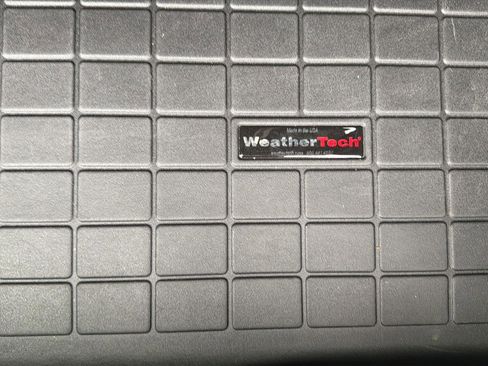 Used 2024 Chrysler Pacifica Touring-L w/ S Appearance Package FWD image 25