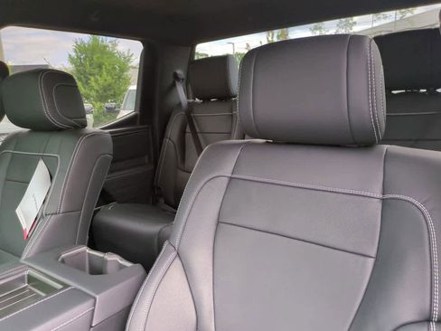 New 2026 Toyota Tundra Limited AWD/4WD image 8