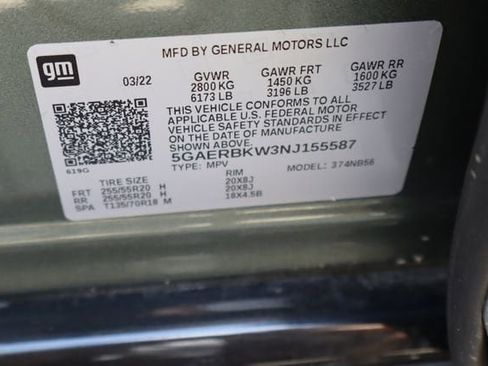 Used 2022 Buick Enclave Essence w/ Experience Buick Package FWD image 32