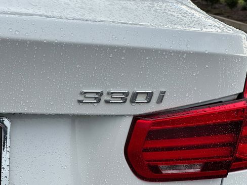 Used 2017 BMW 330i Sedan image 31